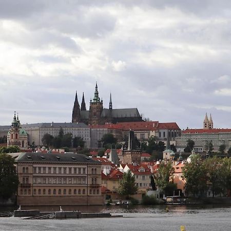 Modern Apartment In The Center Of Praha Exteriér fotografie