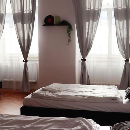 Modern Apartment In The Center Of Praha Exteriér fotografie